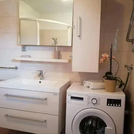 Apartman Ana Apartman *