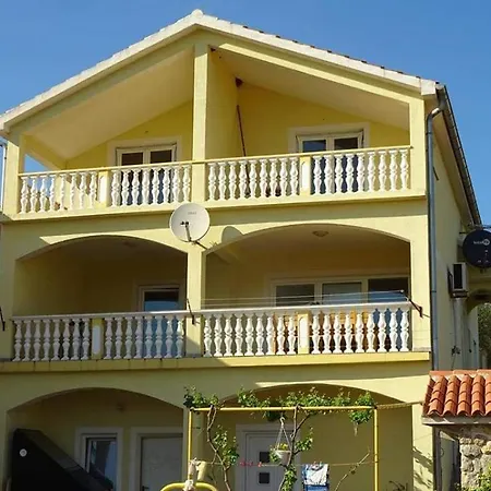 Apartment Apartman Ana Posedarje
